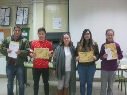 Milagros con Iván Sarmiento, Flavio Petrut, Bárbara Sevillano y Mónica López